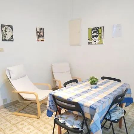 Linda 1 Apartment Bologna